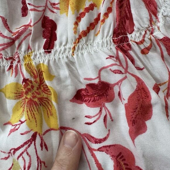 Anthropologie Fig & Flower Floral Top Medium Boho Artsy Red Colorful Peasant - Picture 8 of 8